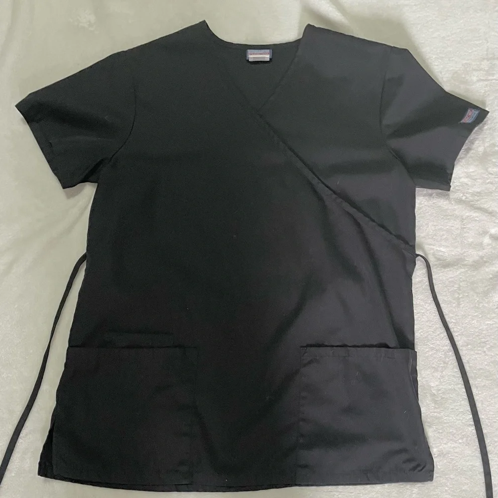 Scrub top - Picture 2 of 3